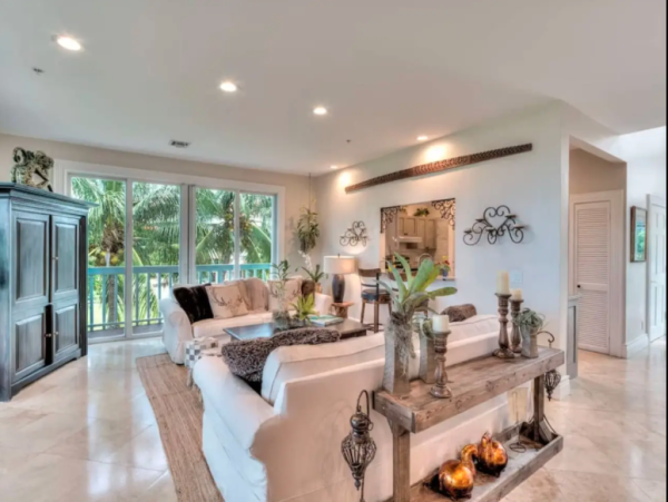 Luxurious Island Home Steps from the Beach - North Captiva Island Retreat